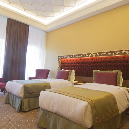 Mb Deluxe Hotel Istanbul Ngoại thất bức ảnh