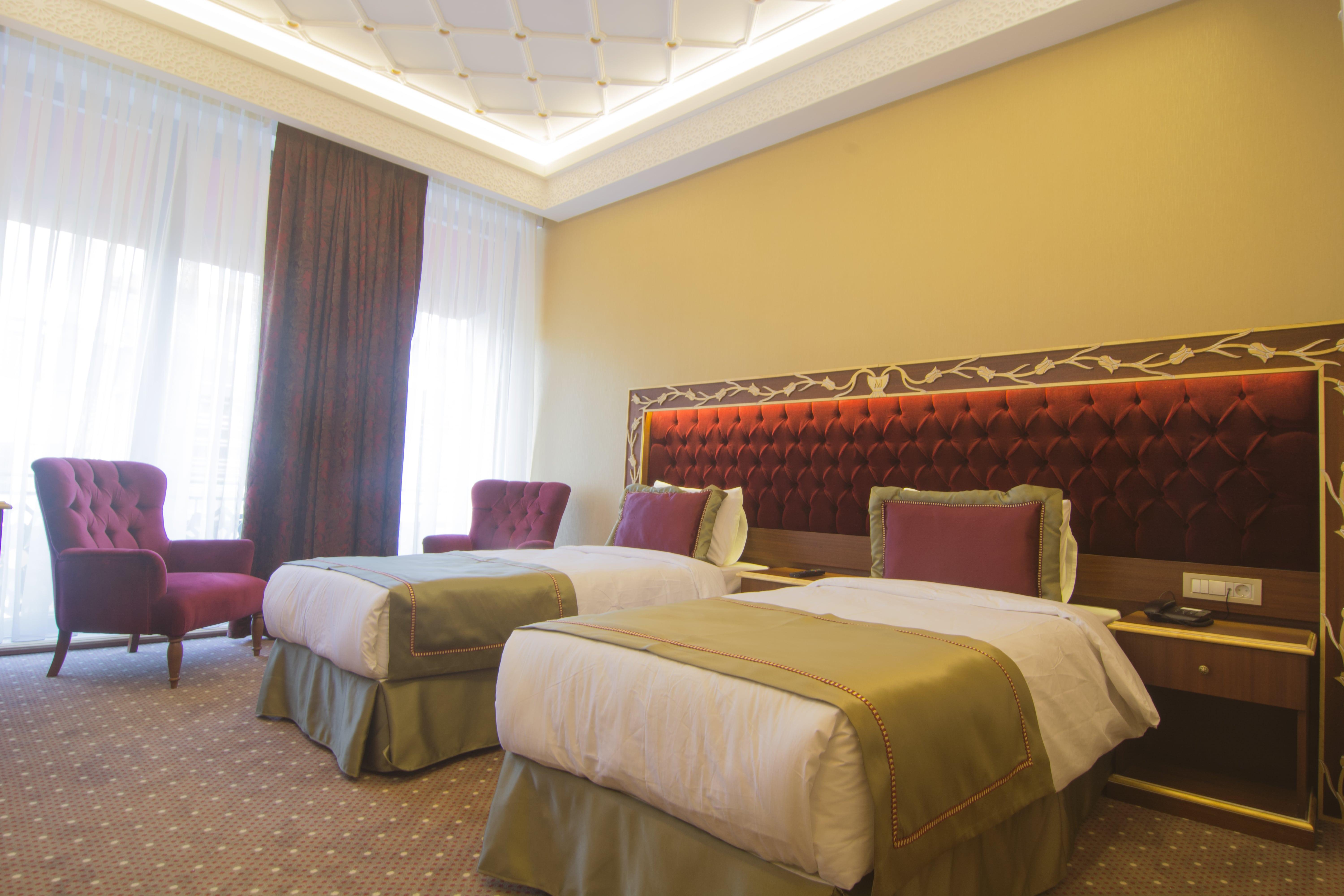 Mb Deluxe Hotel Istanbul Ngoại thất bức ảnh