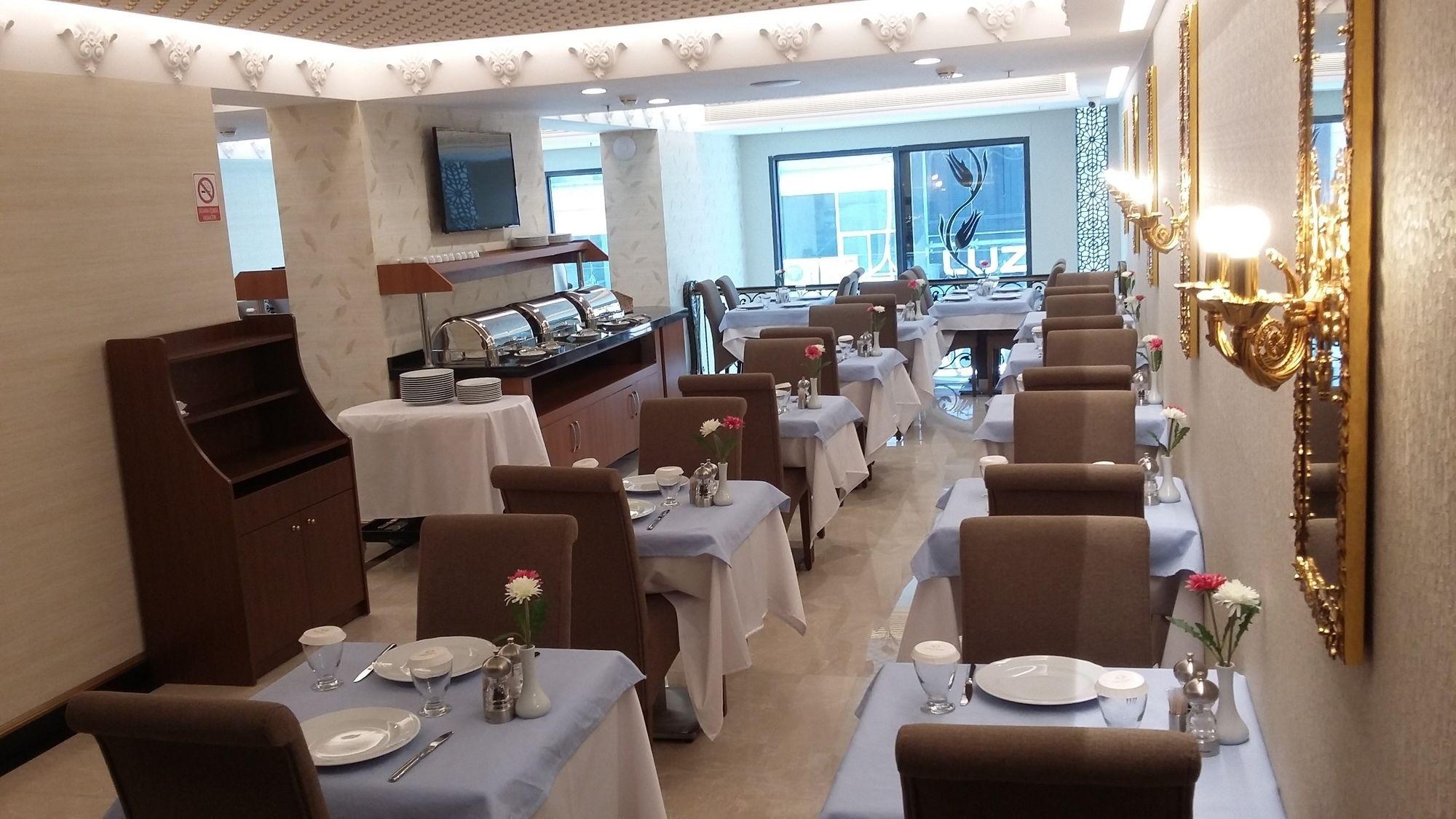 Mb Deluxe Hotel Istanbul Ngoại thất bức ảnh