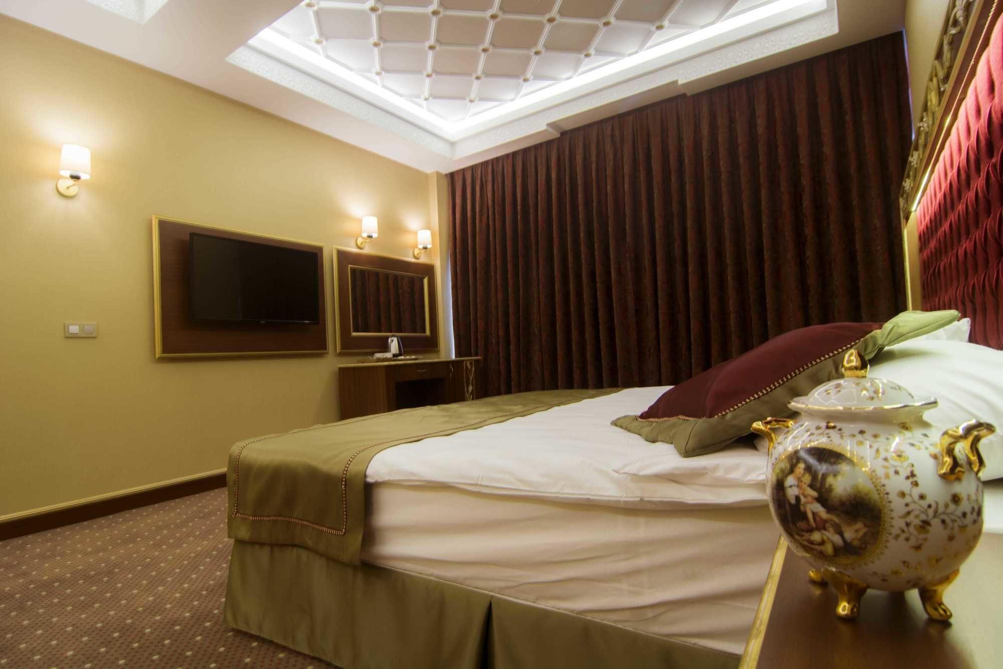 Mb Deluxe Hotel Istanbul Ngoại thất bức ảnh
